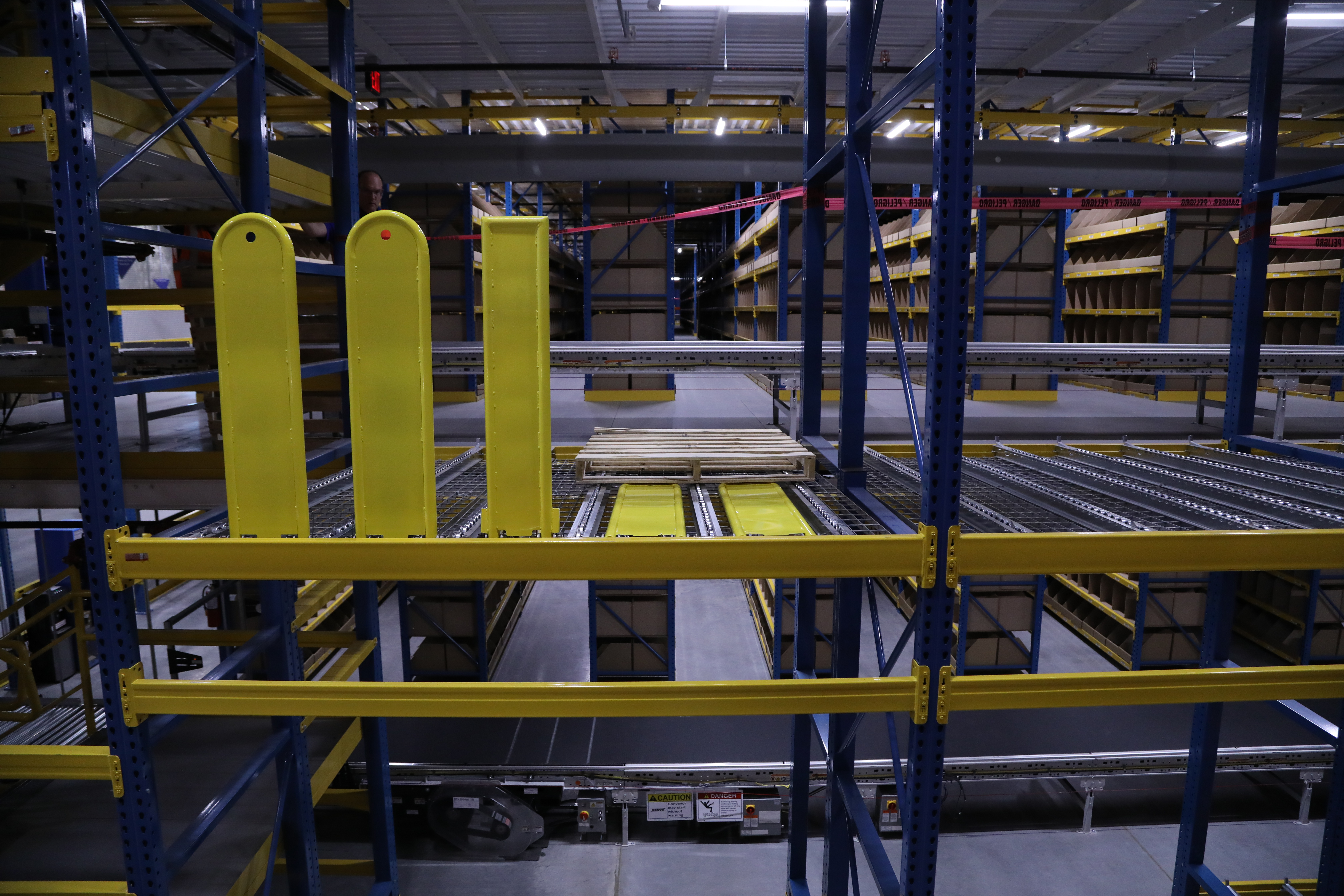 Pallet Flow Gates/Pallet Flow Lane Safety Gates 2