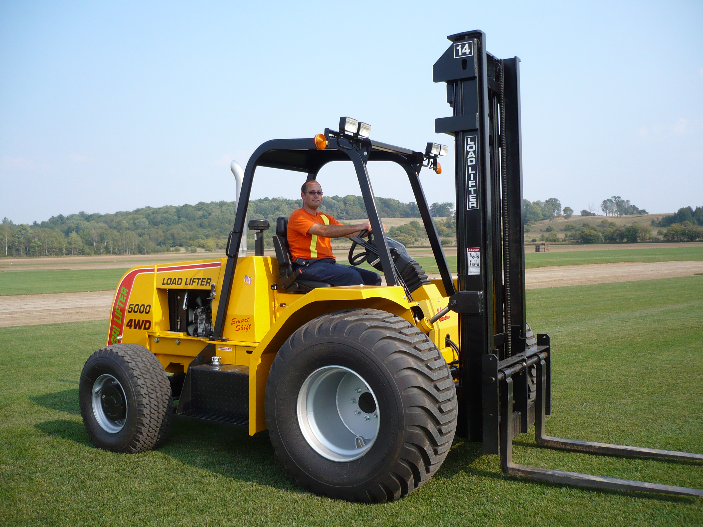 Load Lifter Manufacturing Ltd. - Image 1