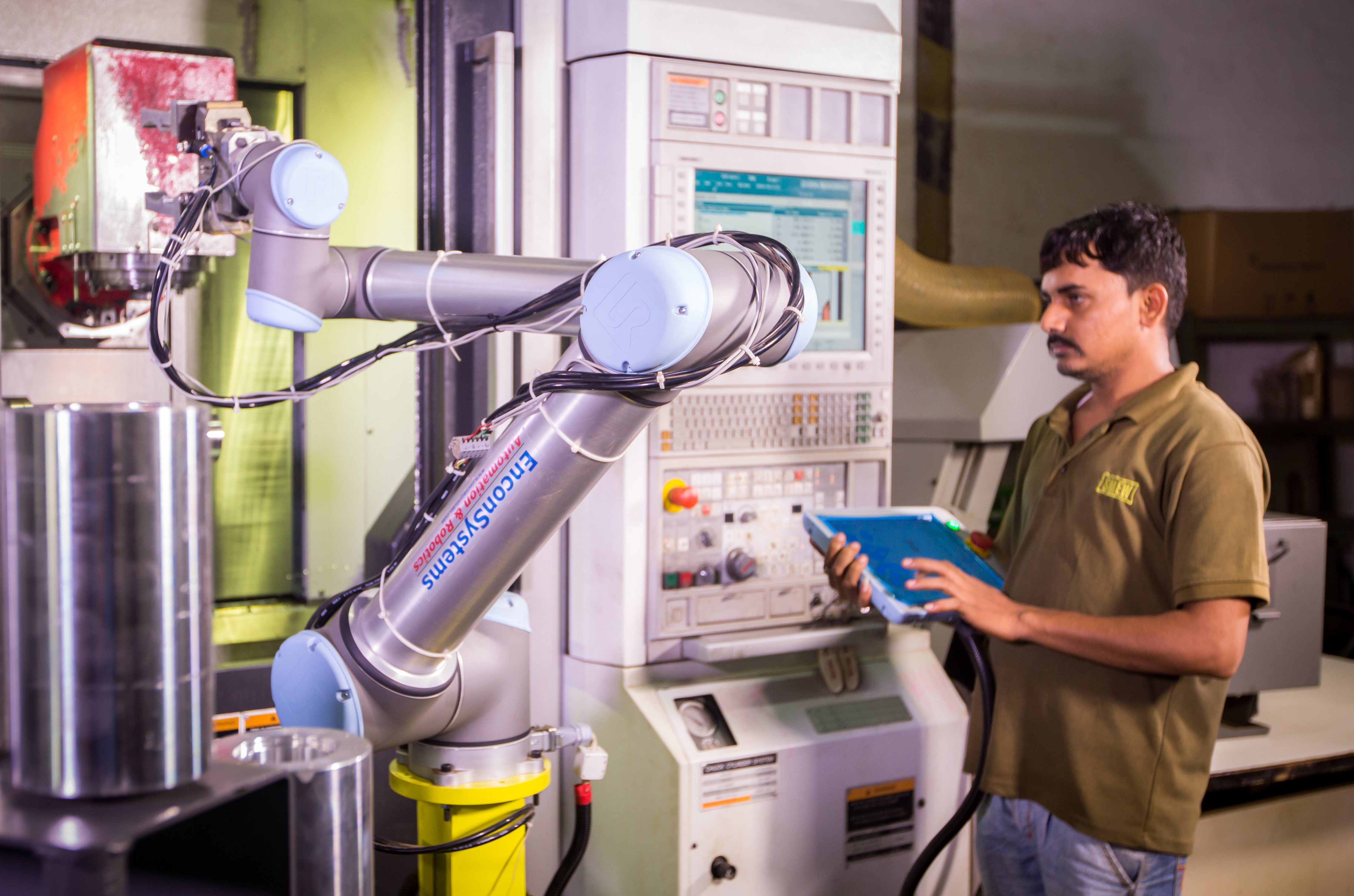 Universal Robots USA - Image 2