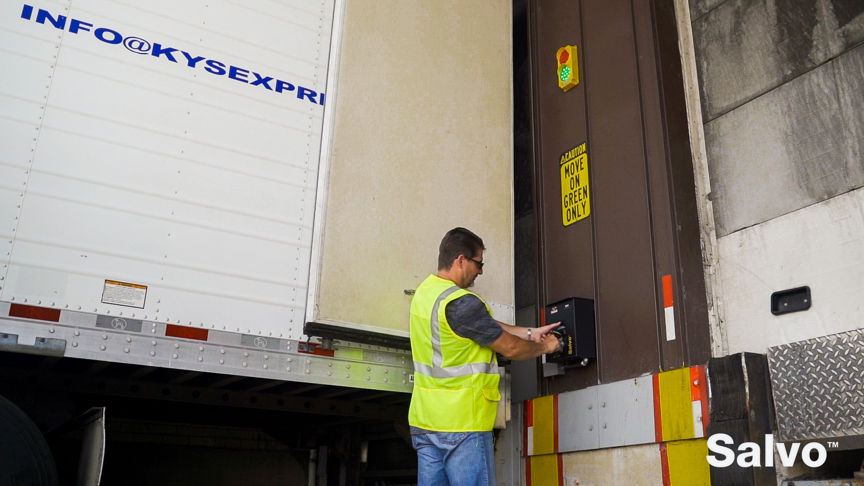 Kirk Key Interlock - Salvo Loading Dock Safety & Efficiency Solutions - Image 4