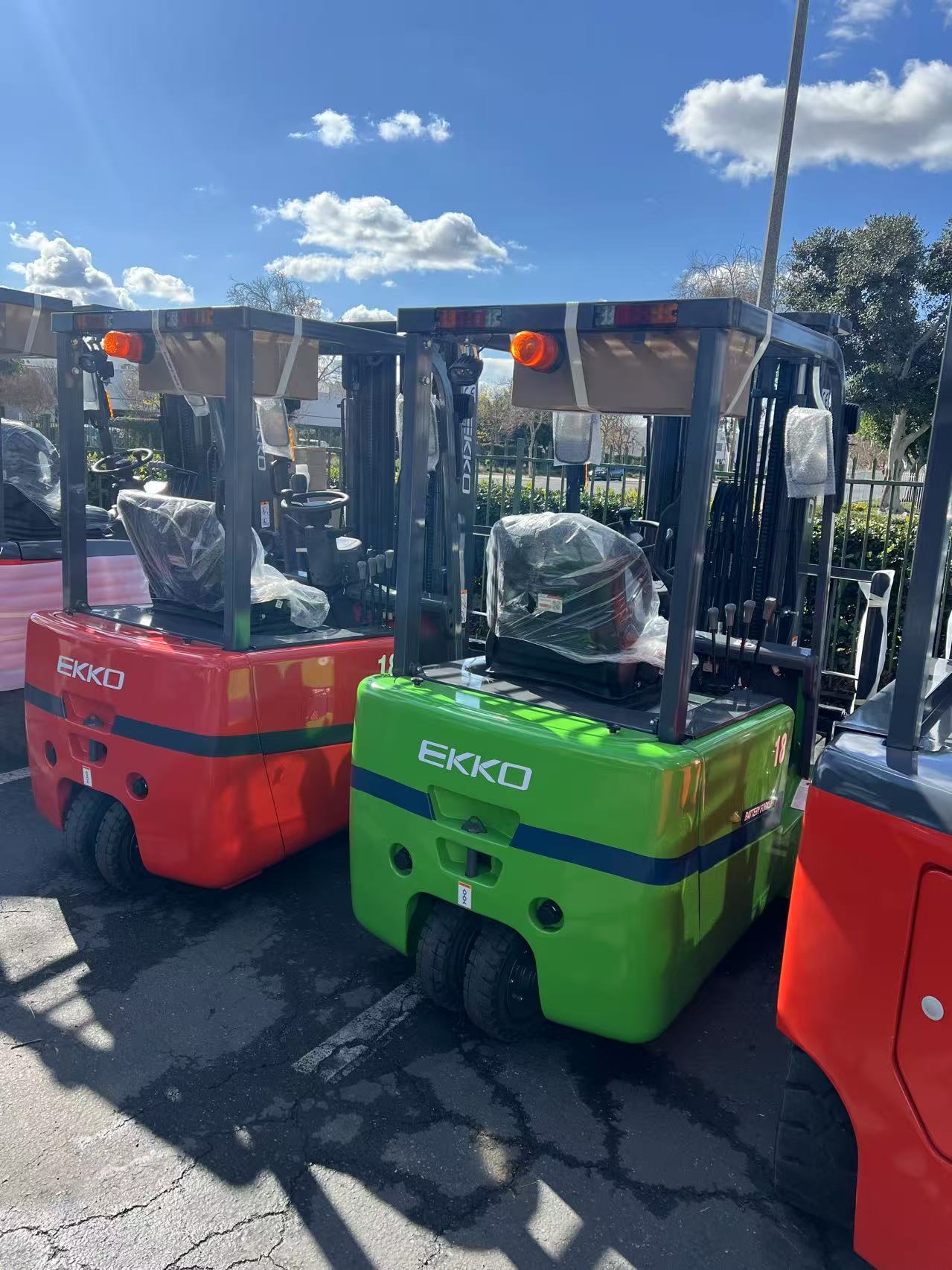 EKKO Material Handling Equipment - Image 4