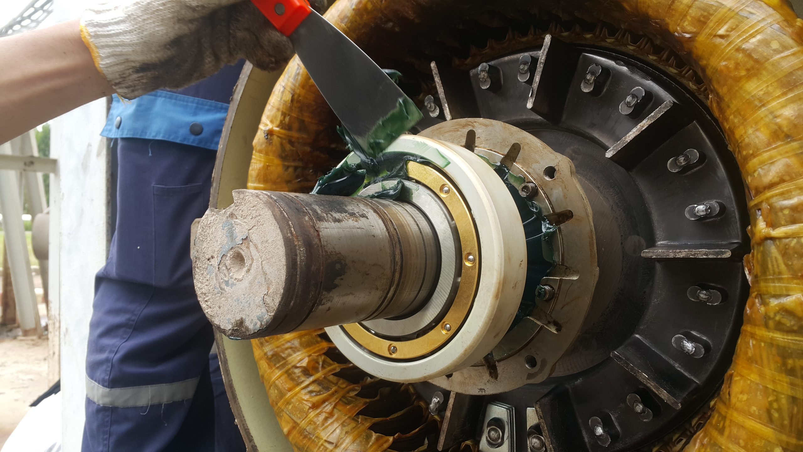 Greasing the Motor
